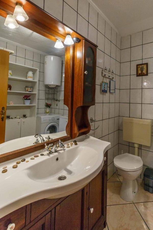 Apartman Mauro Malinska Extérieur photo